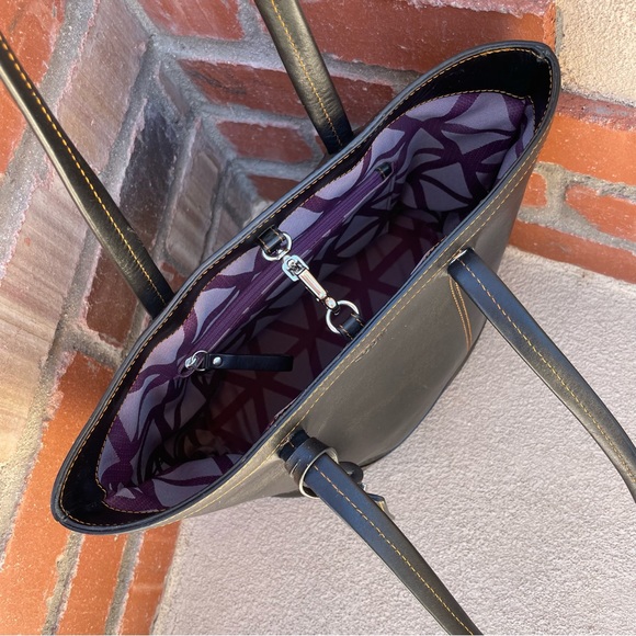 LODIS Rare & Fabulous Black Leather Luggage Tote with Contrast Stitching & Scarf - Picture 9 of 15